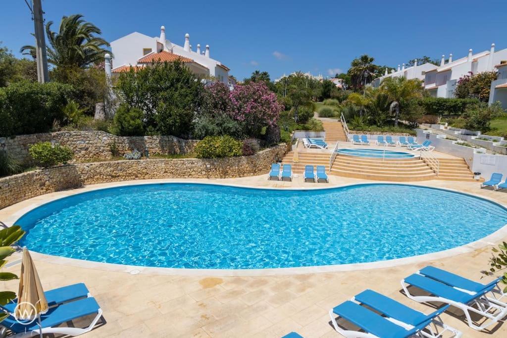 Sunshine Salgados Guia Algarve Holiday home